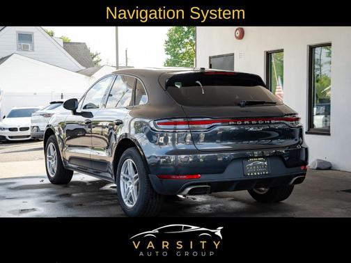 2020 Porsche Macan Base