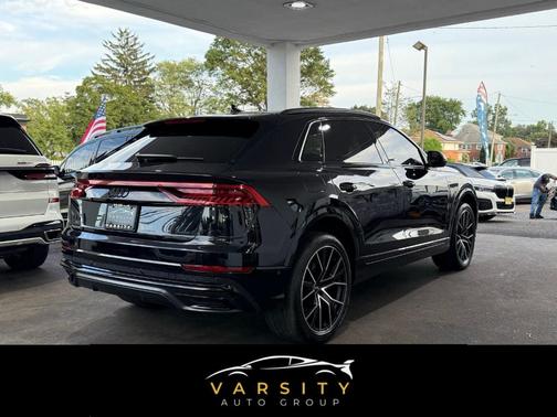 2020 Audi Q8 55 Prestige