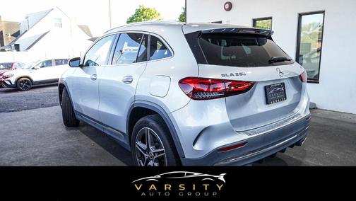 2022 Mercedes-Benz GLA 250 Base 4MATIC