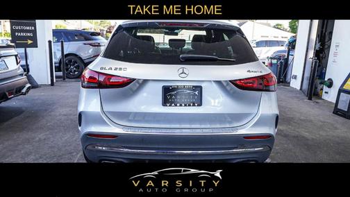 2022 Mercedes-Benz GLA 250 Base 4MATIC