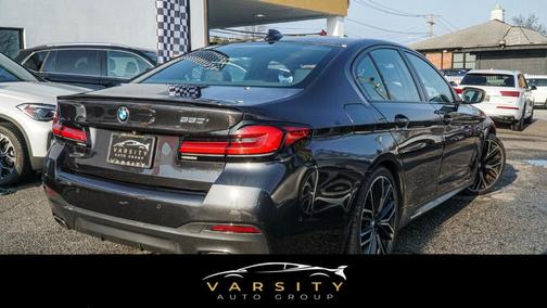 2021 BMW 530 i