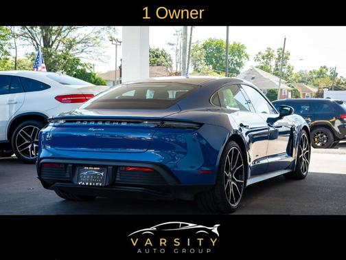 2023 Porsche Taycan Base