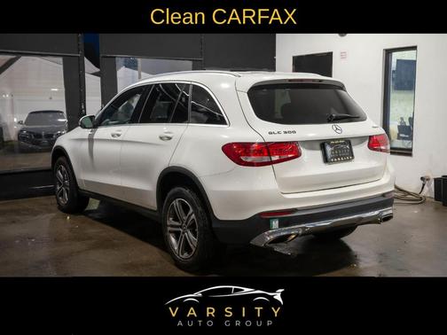 2018 Mercedes-Benz GLC 300 Base 4MATIC