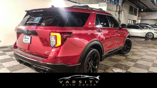 2021 Ford Explorer ST