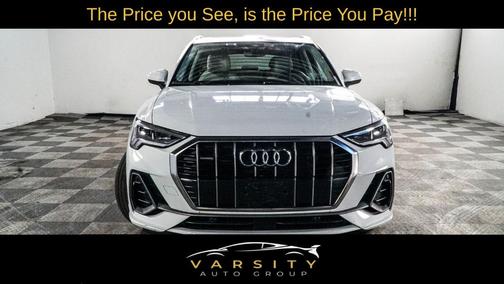 2022 Audi Q3 45 S line Premium