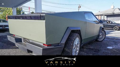2024 Tesla Cybertruck Cyberbeast