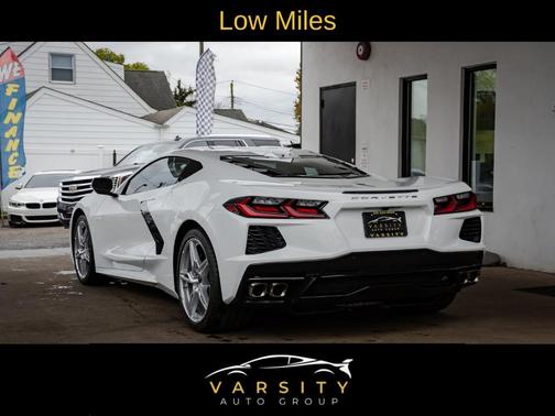2023 Chevrolet Corvette Stingray w/2LT