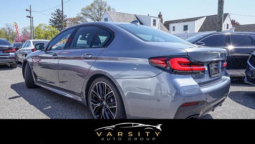 2022 BMW 530 i