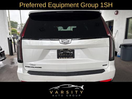 2022 Cadillac Escalade Sport Platinum