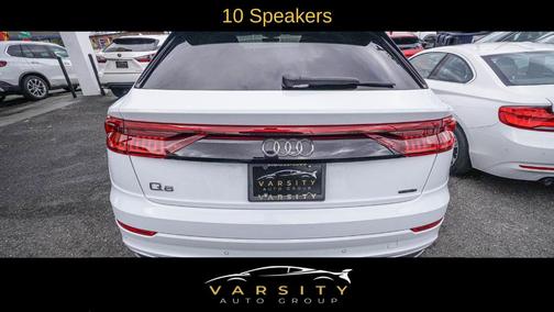 2022 Audi Q8 55 Premium