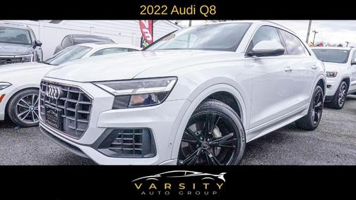 2022 Audi Q8 55 Premium