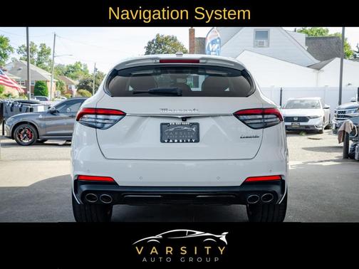 2022 Maserati Levante Modena