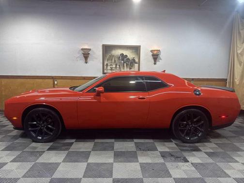 2022 Dodge Challenger SXT