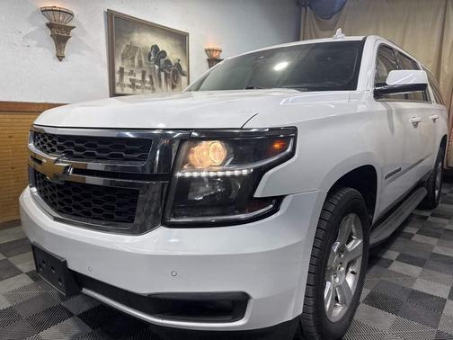 2016 Chevrolet Suburban LT