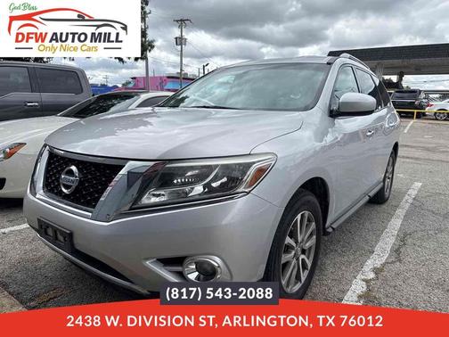 2016 Nissan Pathfinder SV