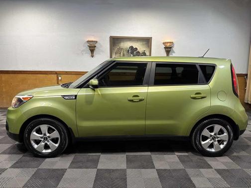 2017 Kia Soul Base