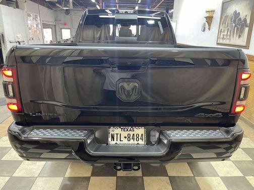 2020 RAM 2500 Limited Mega Cab 4X4 6'4' Box