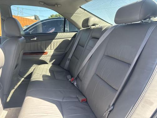 2003 Toyota Camry XLE V6