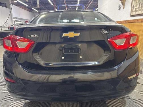 2017 Chevrolet Cruze LS