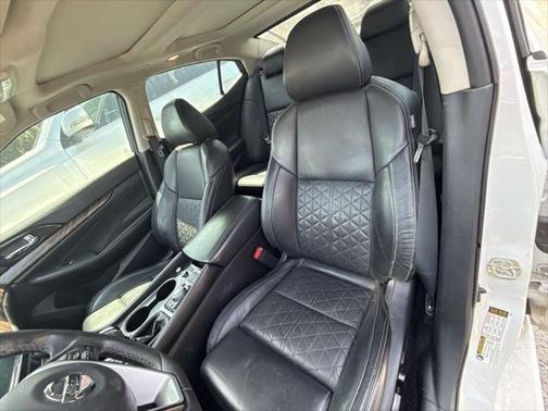 2017 Nissan Maxima 3.5 Platinum