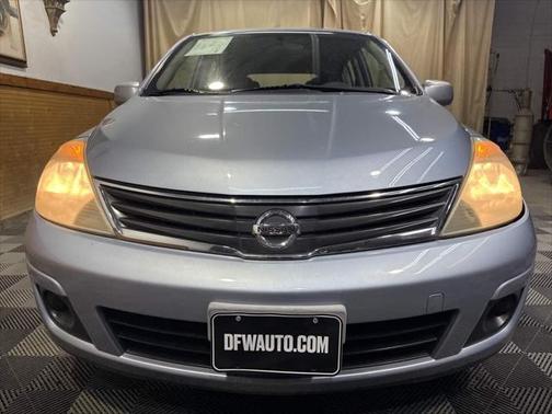 2011 Nissan Versa 1.8 S