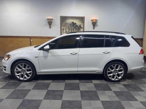 2016 Volkswagen Golf SportWagen TSI Limited Edition