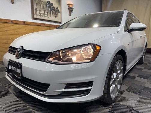 2016 Volkswagen Golf SportWagen TSI Limited Edition