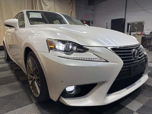 2016 Lexus IS 200t Base