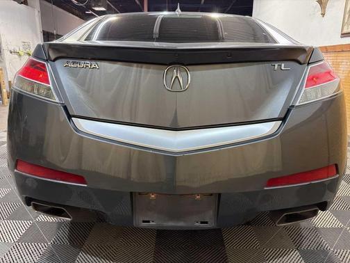 2011 Acura TL Technology
