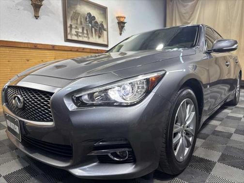 2014 INFINITI Q50 Premium