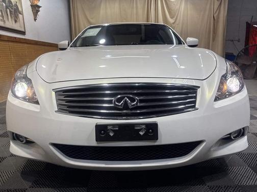 2013 INFINITI G37x Base