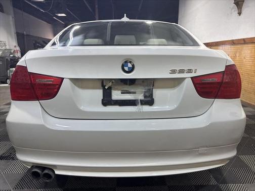 2011 BMW 328 328i