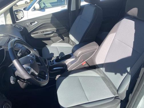 2017 Ford C-Max Energi SE