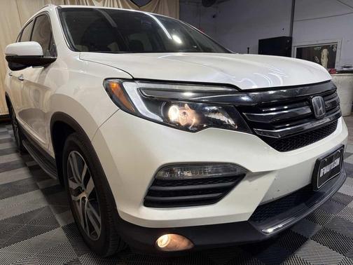 2017 Honda Pilot Touring