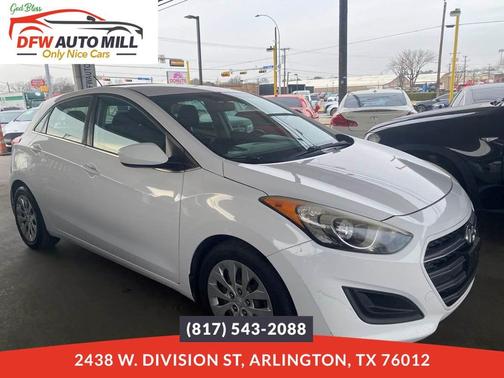 2017 Hyundai Elantra GT Base