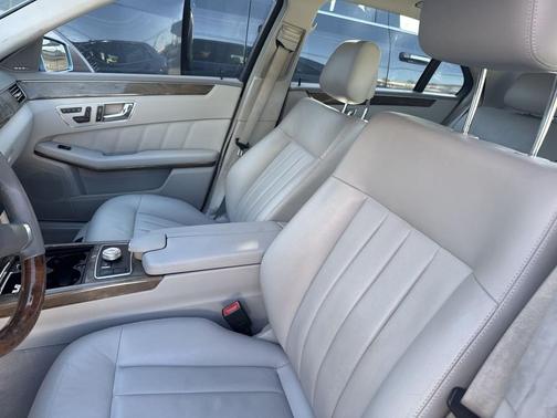 2010 Mercedes-Benz E-Class 4MATIC