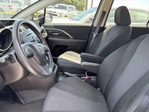 2013 Mazda Mazda5 Sport
