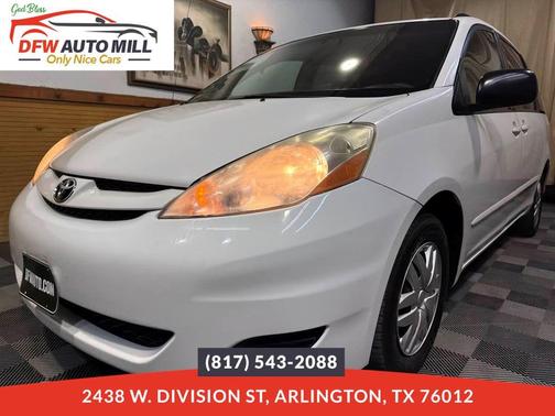 2008 Toyota Sienna LE