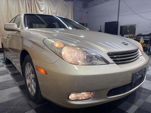 2004 Lexus ES 330 Base