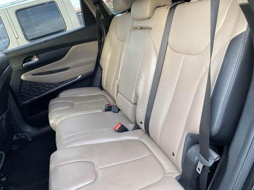 2019 Hyundai SANTA FE Limited 2.4