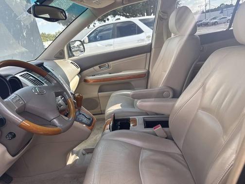 2004 Lexus RX 330 Base