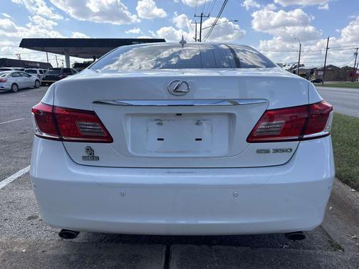 2011 Lexus ES 350 Base
