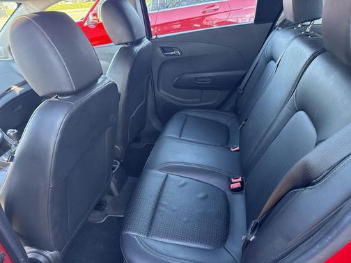 2012 Chevrolet Sonic 1LZ