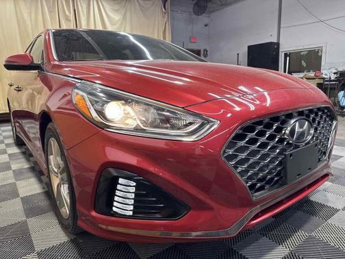 2019 Hyundai SONATA Sport