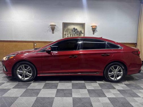 2019 Hyundai SONATA Sport
