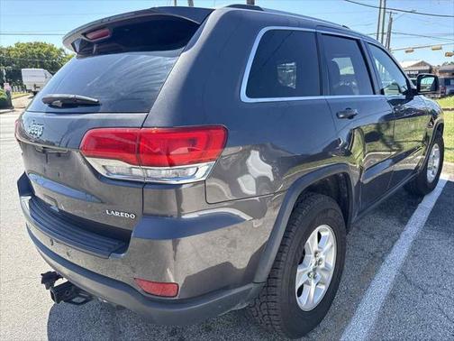 2017 Jeep Grand Cherokee Laredo