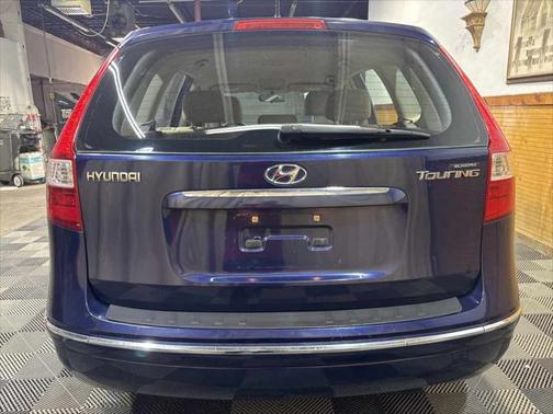 2011 Hyundai Elantra Touring GLS
