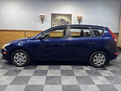 2011 Hyundai Elantra Touring GLS