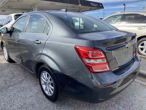 2017 Chevrolet Sonic LT