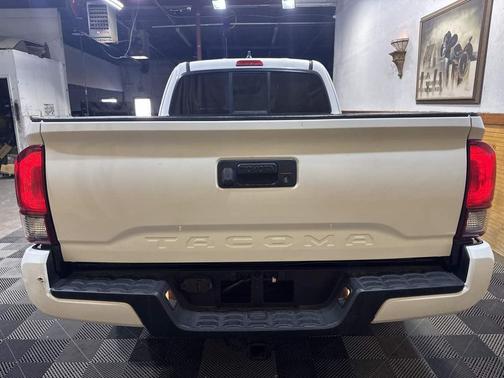 2020 Toyota Tacoma SR